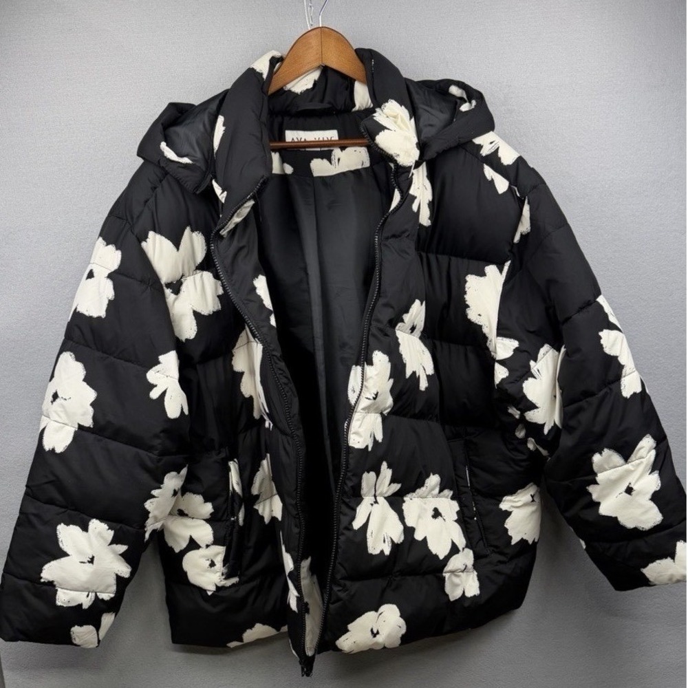 Ava & Viv Womens 4X Black White Floral Puffer Jacket Hooded Quilted Zip Coat